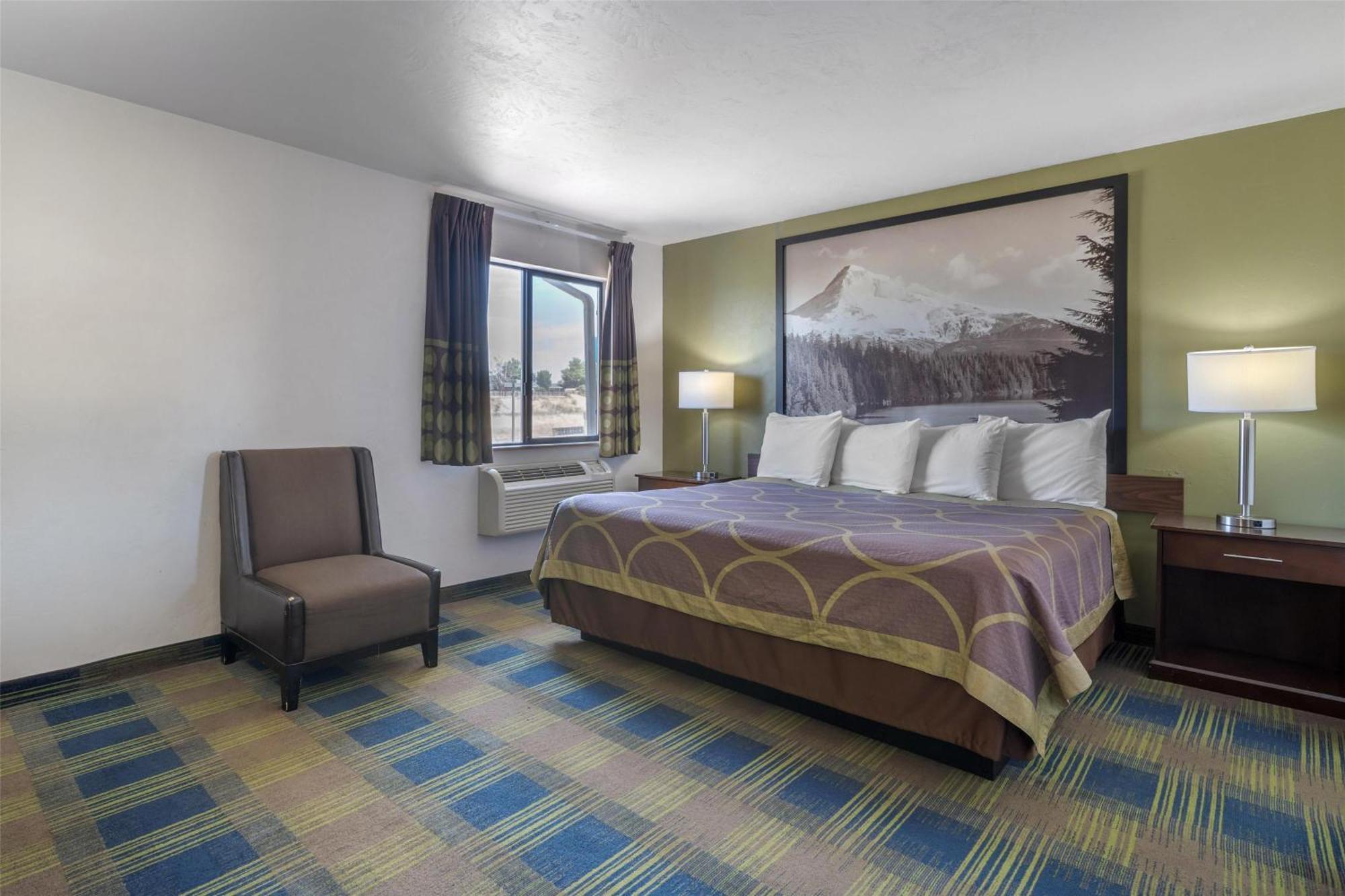 Surestay By Western Hotel